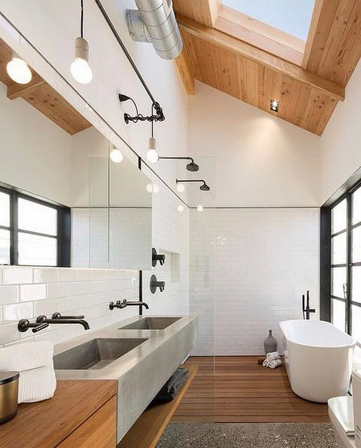 The sklight in this bathroom lets in floods of natural light