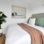 Bedroom decor with green and white